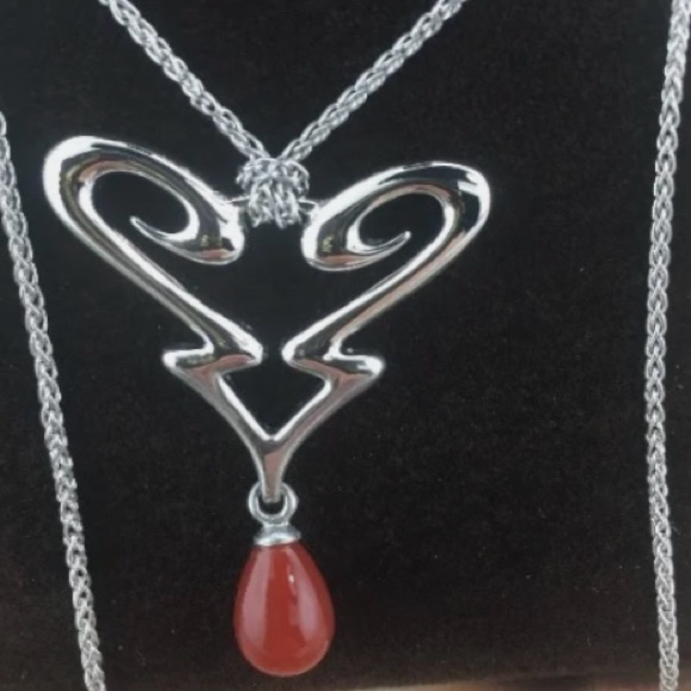 GC Guess Sterling Silver Heart Adjustable Necklace